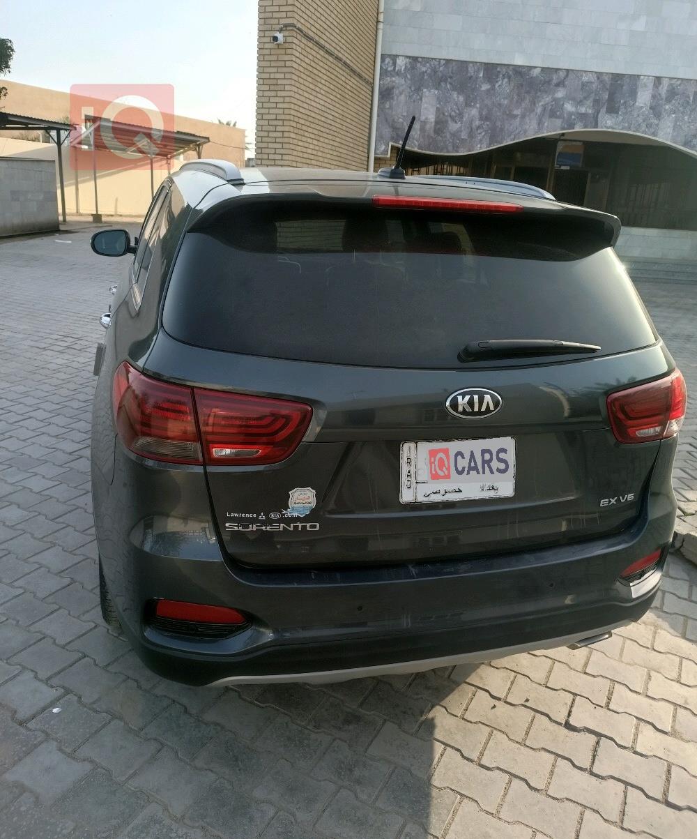 كيا سورينتو